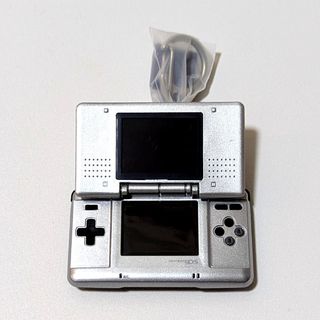 任天堂 - 任天堂ミュージアム限定 3DS キーホルダーの通販 by 任天堂 - 任天堂ミュージアム限定 3DS キーホルダーの通販 by