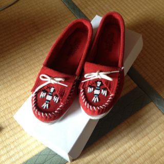 ミネトンカ(Minnetonka)の値下げ品！7500円→5700円(ハイヒール/パンプス)