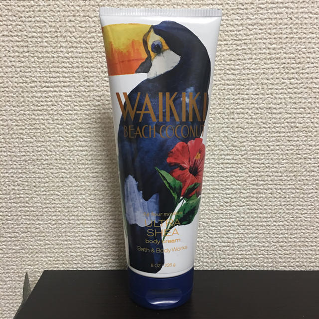 Bath & Body Works - ワイキキビーチココナッツ☆ウルトラシア ボディ