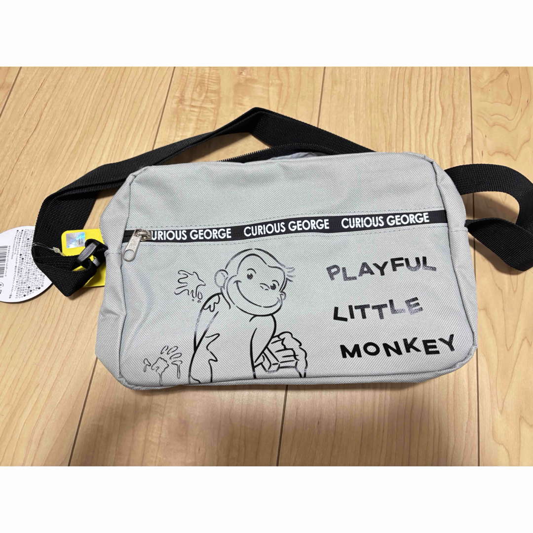 おさるのジョージ ショルダーバッグ エンタメ/ホビーのおもちゃ/ぬいぐるみ(キャラクターグッズ)の商品写真