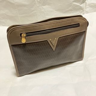 MARIO VALENTINO(セカンドバッグ/クラッチバッグ)のフリマ MARIO VALENTINO(セカンドバッグ/クラッチバッグ)のフリマ