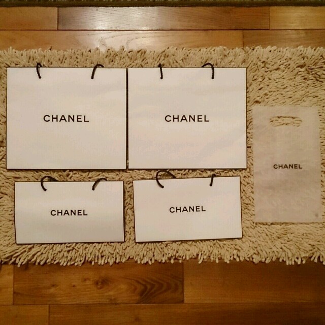 CHANEL(シャネル)のシャネル  ショップバッグ.:*:・゜ レディースのバッグ(ショップ袋)の商品写真