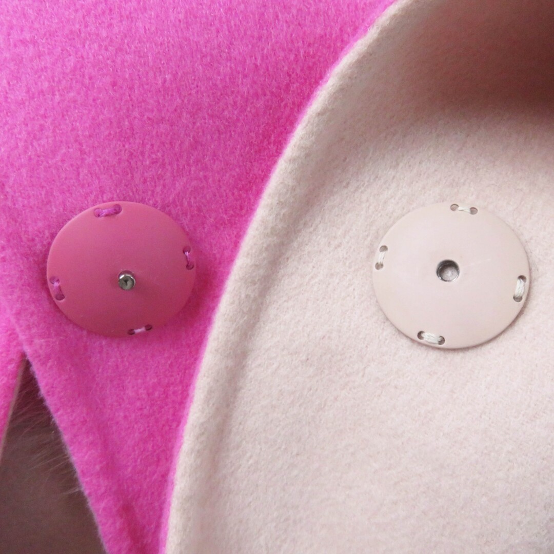 FENDI(フェンディ)の極美品 FENDI フェンディ FF8458 W1D ウール100％ ポケットフォックスファー ケープ付き ロングコート ピンク 46 イタリア製 正規品 レディース レディースのジャケット/アウター(その他)の商品写真