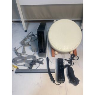 Wii - 純正 任天堂 Wiiリモコンプラス青白赤黒・ヌンチャク白 Wii - 純正 任天堂 Wiiリモコンプラス青白赤黒・ヌンチャク白