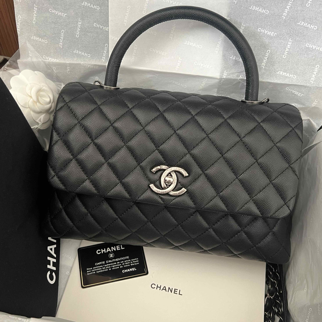 CHANEL - maki CHANEL シャネル ココハンドル29 黒 キャビアスキン