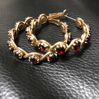 フォーエバートゥエンティーワン(FOREVER 21)のフォーエバー21 ゴールドピアス(ピアス)