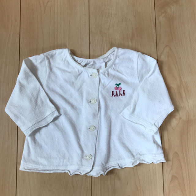 ELLE(エル)のELLEの白カーディガン キッズ/ベビー/マタニティのベビー服(~85cm)(カーディガン/ボレロ)の商品写真