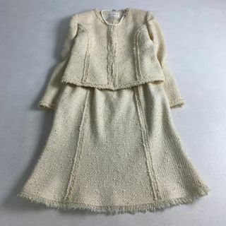 セレモニースーツ　ツイード　卒園式　入園式　ノーカラージャケット　レディース38(スーツ)