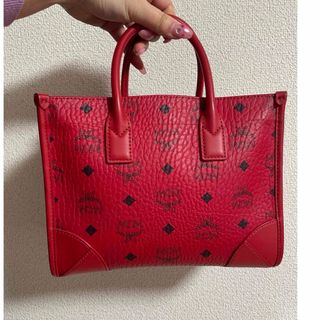 MCM - 美品 MCM 日本未入荷 レザー 長財布 札入れ ピンクの通販 MCM - 美品 MCM 日本未入荷 レザー 長財布 札入れ ピンクの通販