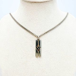 GUCCI - グッチ ノットインフィニティ プレート ネックレス GUCCI - グッチ ノットインフィニティ プレート ネックレス