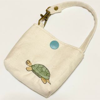刺繍　亀　ミニミニバッグ　ポーチ　ハンドメイド