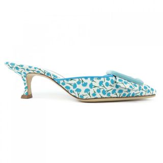MANOLO BLAHNIK(ホワイト/白色系)のフリマアイテム一覧 MANOLO BLAHNIK(ホワイト/白色系)のフリマアイテム一覧