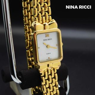 NINA RICCI(腕時計 ・ ゴールド/金色系)のフリマアイテム一覧 NINA RICCI(腕時計 ・ ゴールド/金色系)のフリマアイテム一覧
