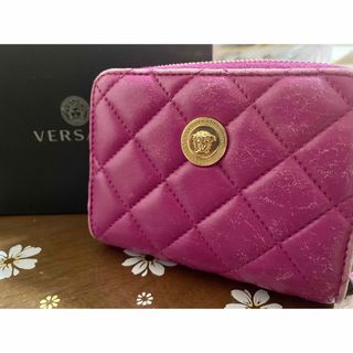 VERSACE - ヴェルサーチ チェーン クラッチバッグ ベージュ VERSACE - ヴェルサーチ チェーン クラッチバッグ ベージュ