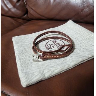 HERMES - 廃盤!レア!エルメス エナメル ブレスレット クリック HERMES - 廃盤!レア!エルメス エナメル ブレスレット クリック