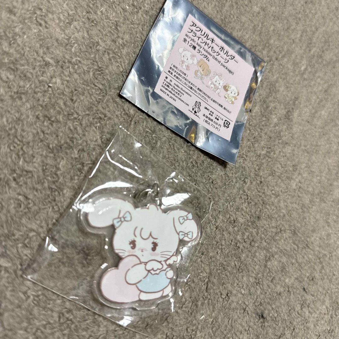 mikko character キャミー アクリルキーホルダー アクキー エンタメ/ホビーのおもちゃ/ぬいぐるみ(キャラクターグッズ)の商品写真