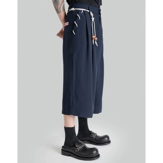 新品CHARLES JEFFREY LOVERBOY 特殊生地 紐ベルト 木製の通販 by 新品CHARLES JEFFREY LOVERBOY 特殊生地 紐ベルト 木製の通販 by