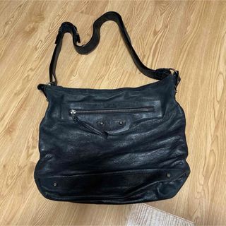 BALENCIAGA - BALENCIAGA バサス ショルダーバッグ フラップ BALENCIAGA - BALENCIAGA バサス ショルダーバッグ フラップ