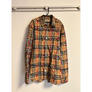 BURBERRY(ライン ・ シャツ)のフリマアイテム一覧 BURBERRY(ライン ・ シャツ)のフリマアイテム一覧
