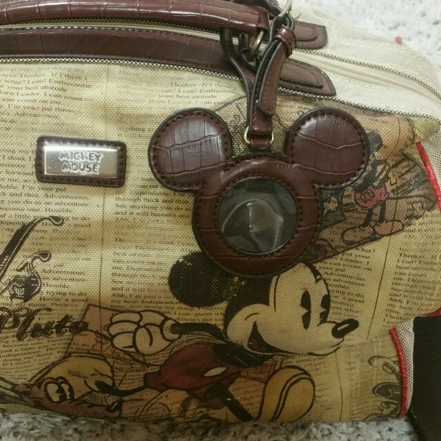 Disney(ディズニー)の☆お値下げ☆Disneyミッキーマウス ボストンバッグ (旅行、ゴルフ用)  レディースのバッグ(ボストンバッグ)の商品写真