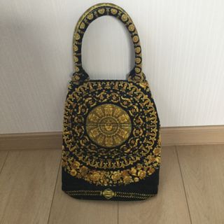 Gianni Versace(ハンドバッグ)のフリマアイテム一覧 Gianni Versace(ハンドバッグ)のフリマアイテム一覧
