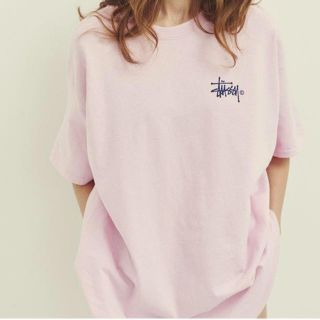 ステューシー(STUSSY)のstussy women tシャツ ピンク(Tシャツ(半袖/袖なし))