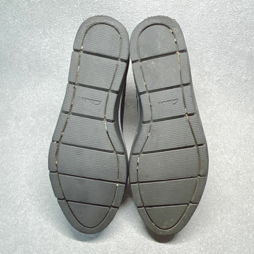 Clarks(クラークス)のクラークス 22.5cm エアラベルジップ ブラック ブーツ ブーティ レディースの靴/シューズ(ブーツ)の商品写真