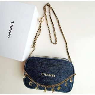 CHANEL - 新品未使用✨22S 22Aシャネル スモールカメラバッグ CHANEL - 新品未使用✨22S 22Aシャネル スモールカメラバッグ