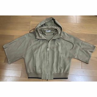 Max Mara(パーカー)のフリマアイテム一覧 Max Mara(パーカー)のフリマアイテム一覧
