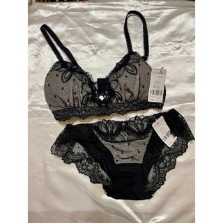 Risa Magli - リサマリ♡新品未使用♡ピンク 下着上下セット♡の Risa Magli - リサマリ♡新品未使用♡ピンク 下着上下セット♡の