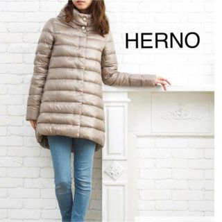 HERNO(ダウンジャケット ・ ベージュ系)のフリマアイテム一覧 HERNO(ダウンジャケット ・ ベージュ系)のフリマアイテム一覧