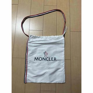 MONCLER(ショルダーバッグ)のフリマアイテム一覧 MONCLER(ショルダーバッグ)のフリマアイテム一覧