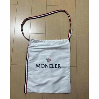 MONCLER(ショルダーバッグ)のフリマアイテム一覧 MONCLER(ショルダーバッグ)のフリマアイテム一覧