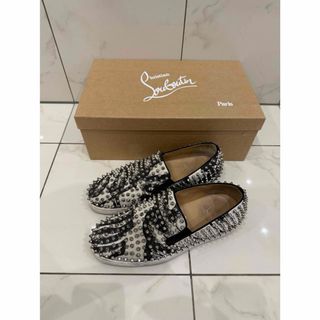 Christian Louboutin(スリッポン/モカシン)のフリマアイテム一覧 Christian Louboutin(スリッポン/モカシン)のフリマアイテム一覧