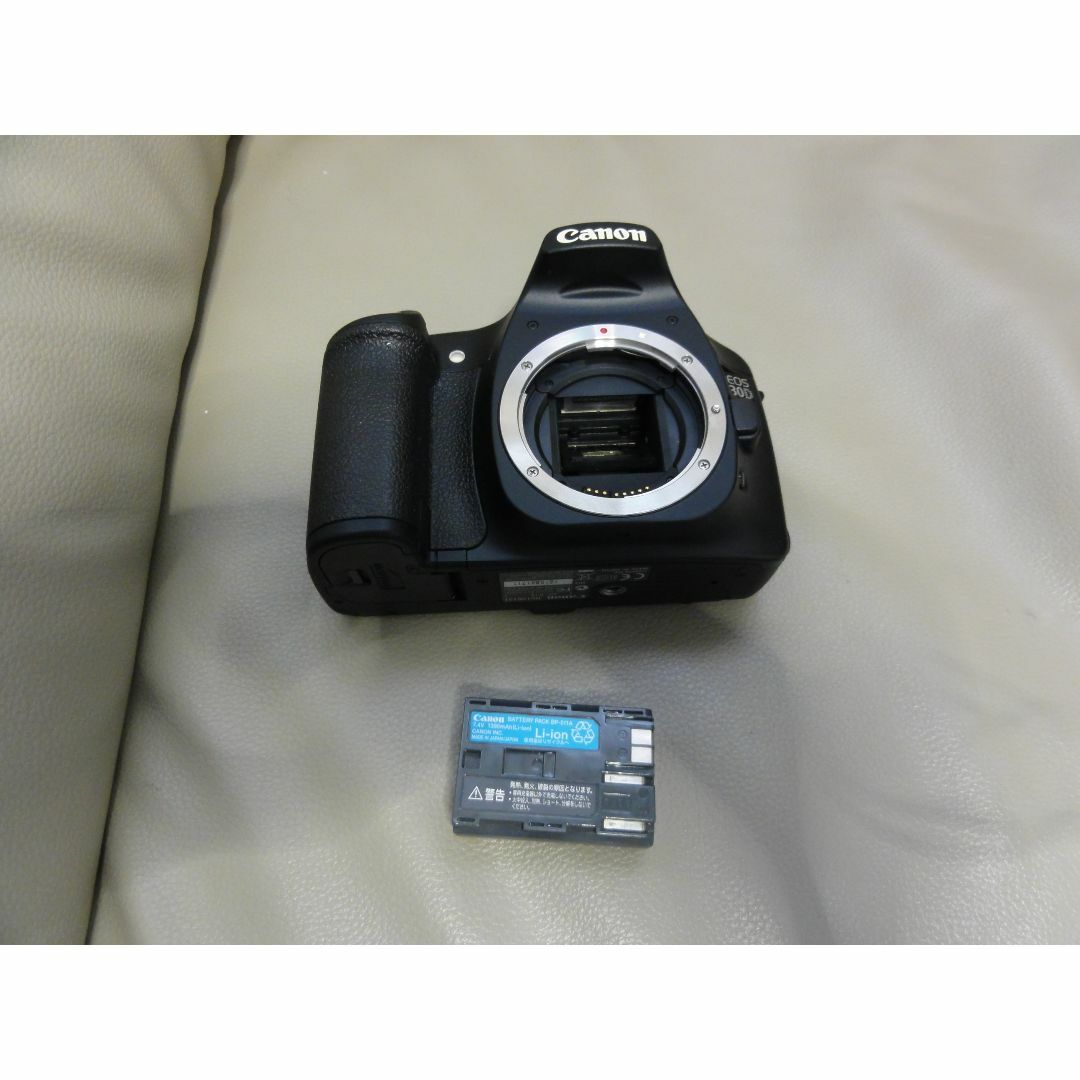 CANON(ｷｬﾉﾝ) ﾃﾞｼﾞﾀﾙ一眼 ﾎﾞﾃﾞｨ EOS 30D