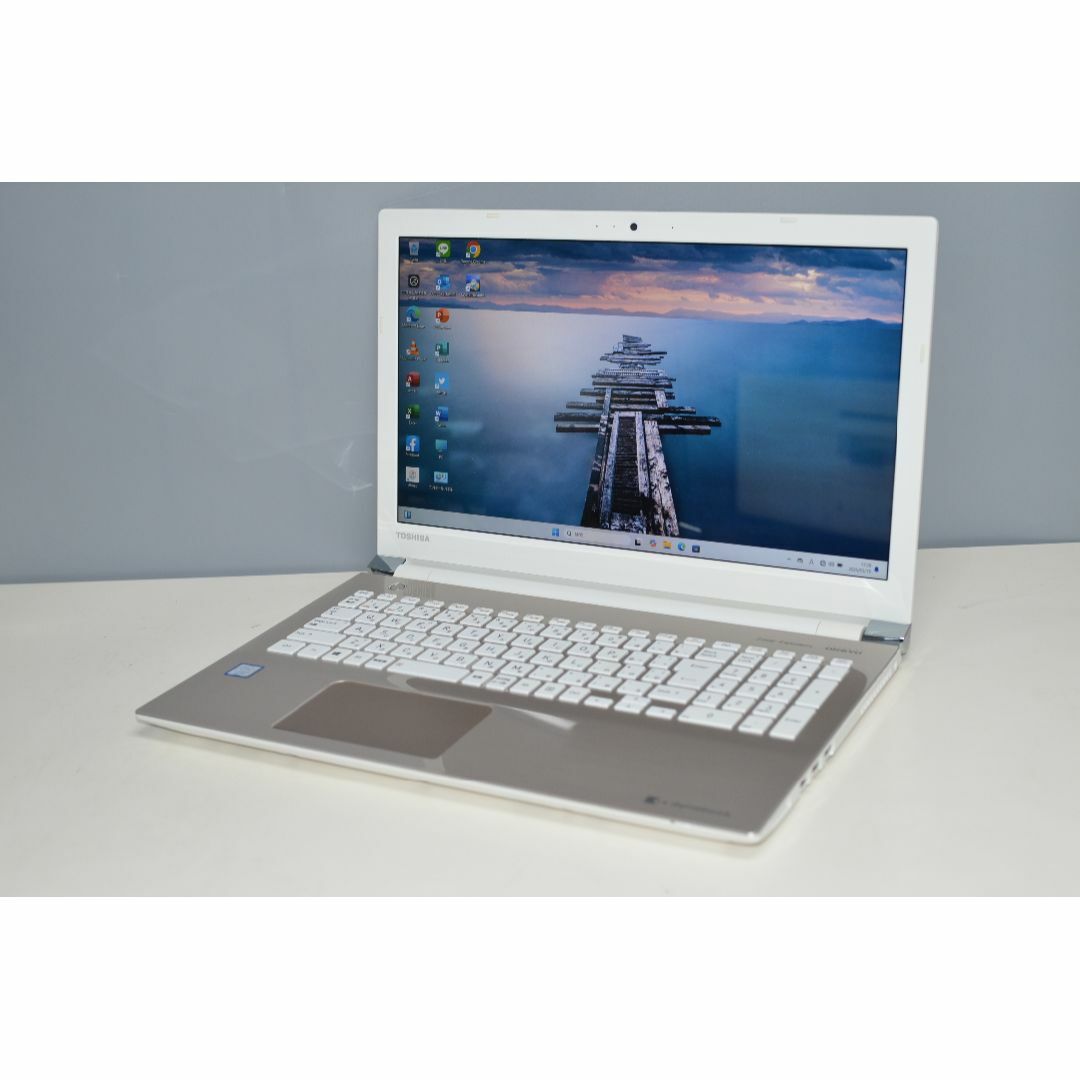 中古良品ノートパソコン 東芝 T65/GG Windows11+office