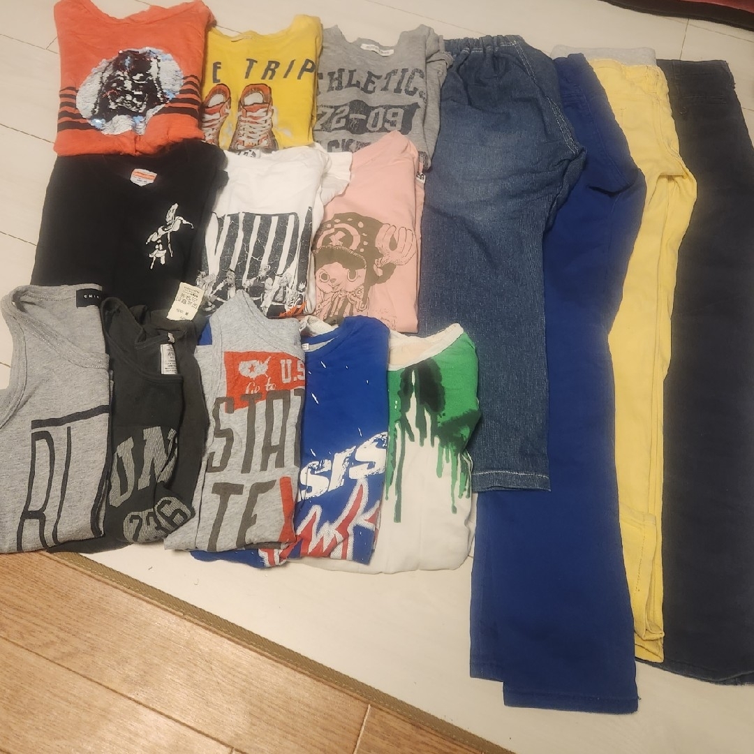 Size140 まとめ売り 子供服 男の子 キッズ/ベビー/マタニティのキッズ服男の子用(90cm~)(Tシャツ/カットソー)の商品写真