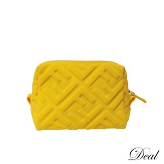 FENDI(ポーチ)のフリマアイテム一覧 FENDI(ポーチ)のフリマアイテム一覧
