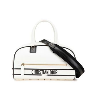 Christian Dior(ハンドバッグ ・ ホワイト/白色系)のフリマ Christian Dior(ハンドバッグ ・ ホワイト/白色系)のフリマ