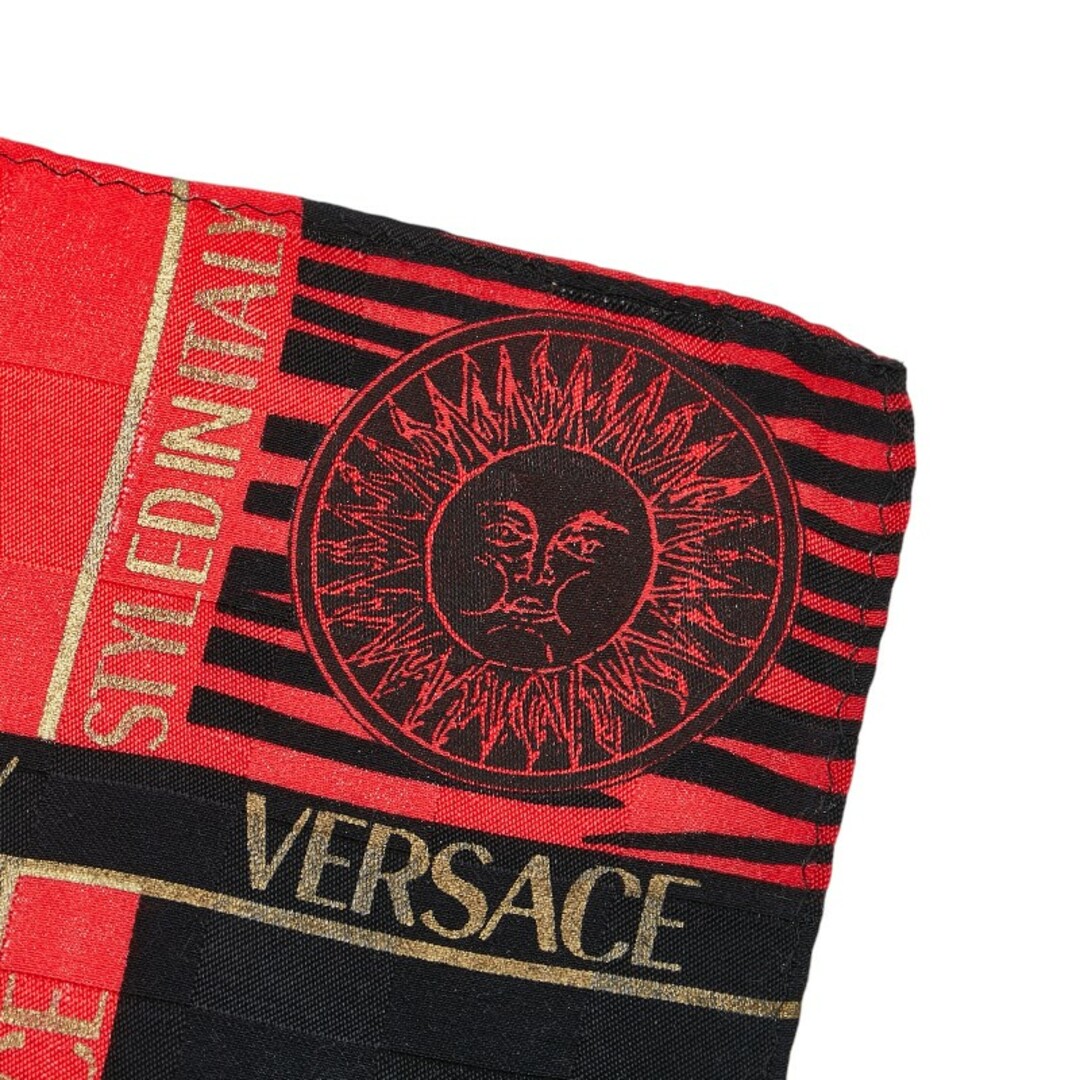 ヴェルサーチ コットン サンバースト スカーフ VERSACE - ヴェルサーチェ ロゴ サンバースト スカーフ ハンカチ