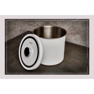 【新品・未開封】OobLE 真空米びつ ノーマルサイズ 10kg対応 13L(容器)