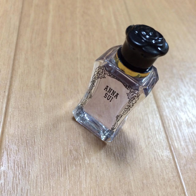 ANNA SUI(アナスイ)のANNA SUI@ミニチュア香水 コスメ/美容の香水(香水(女性用))の商品写真