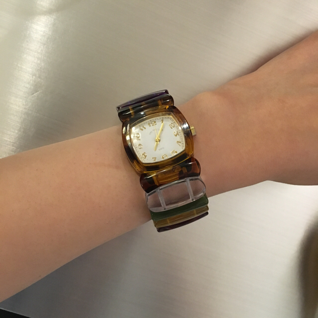 BARNEYS NEW YORK(バーニーズニューヨーク)の【BARNEYS NEW YORK】Time Will Tell ♡腕時計 レディースのファッション小物(腕時計)の商品写真