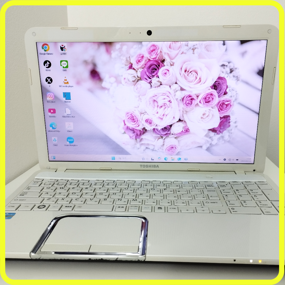 東芝(トウシバ)のCore i7　新品SSD512GB⭐️windows11ノートパソコン　306 スマホ/家電/カメラのPC/タブレット(ノートPC)の商品写真
