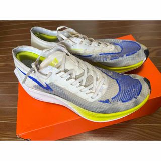 NIKE - nike da1105-100 マラソン ランニング 26.0cmの通販 by NIKE - nike da1105-100 マラソン ランニング 26.0cmの通販 by