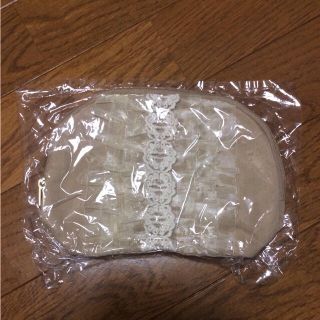 アースミュージックアンドエコロジー(earth music & ecology)のearth＊ノベルティポーチ(送料込)(ポーチ)