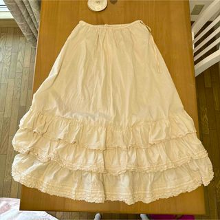早い者勝ち/美品】ピンクハウス豪華フリルたっぷりペチコート 早い者勝ち/美品】ピンクハウス豪華フリルたっぷりペチコート