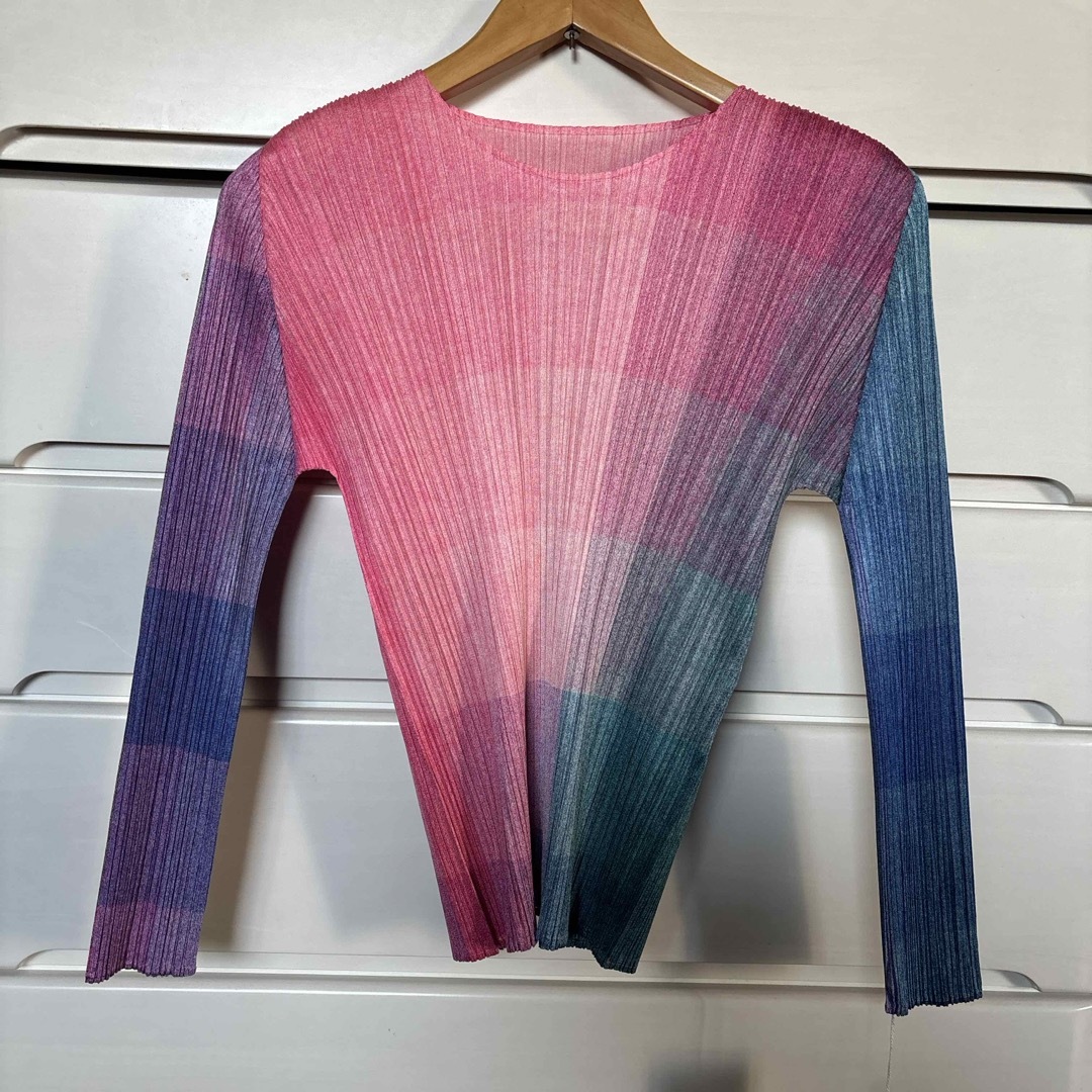 PLEATS PLEASE ISSEY MIYAKE - PLEATS PLEASE PHOTON PINK PLEATS PLEASE ISSEY MIYAKE - PLEATS PLEASE PHOTON PINK