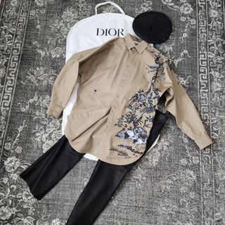 Christian Dior - ディオール iPhone15iPhone16ケース Christian Dior - ディオール iPhone15iPhone16ケース
