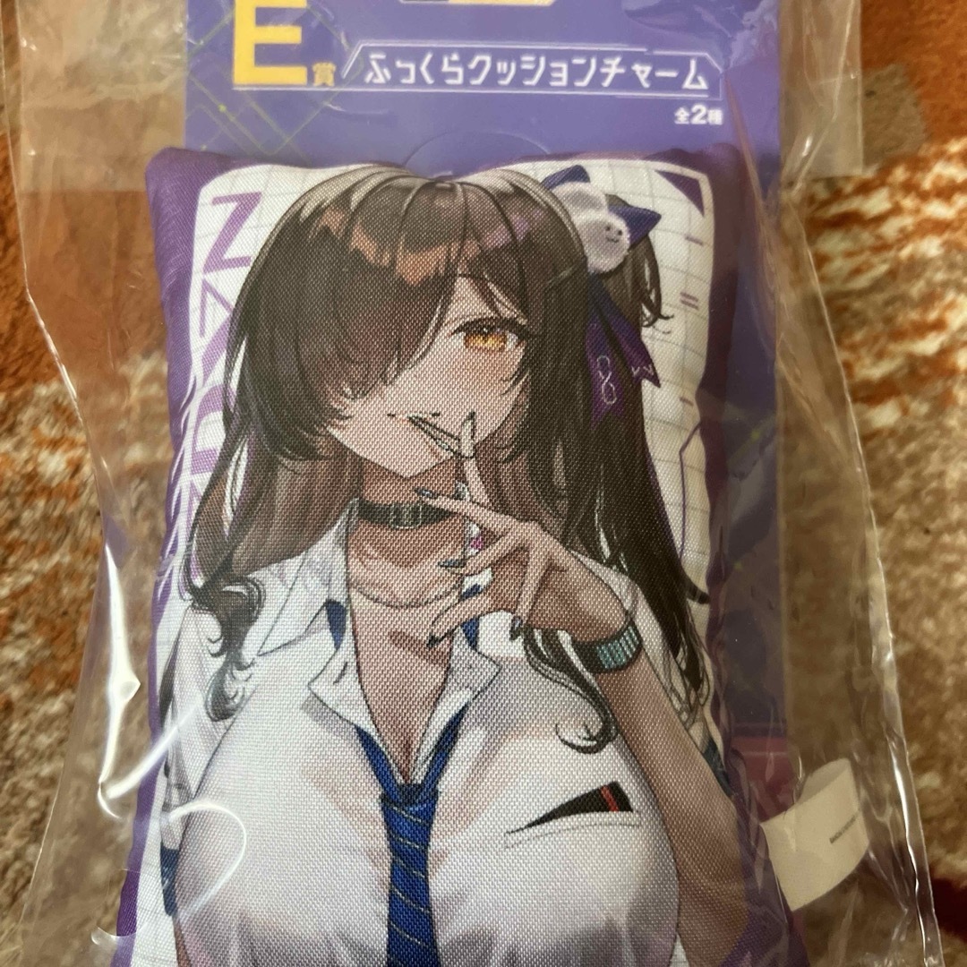 勝利の女神 ニケ NIKKE 一番くじE賞 ふっくらクッションチャーム ナガ エンタメ/ホビーのおもちゃ/ぬいぐるみ(キャラクターグッズ)の商品写真